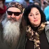 THE ROBERTSONS